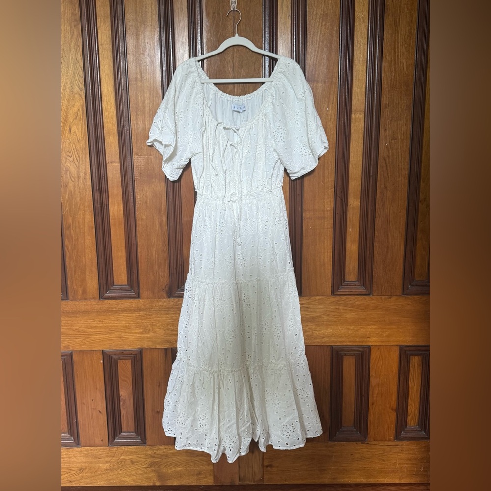 NWT - BURU white eyelet on and off the shoulder dress